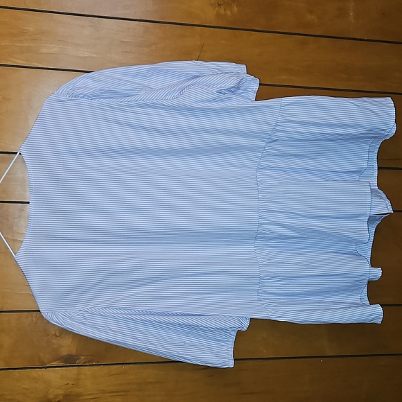 Light Purple and White Striped Blouse with Bow Details - Picture 3 of 3